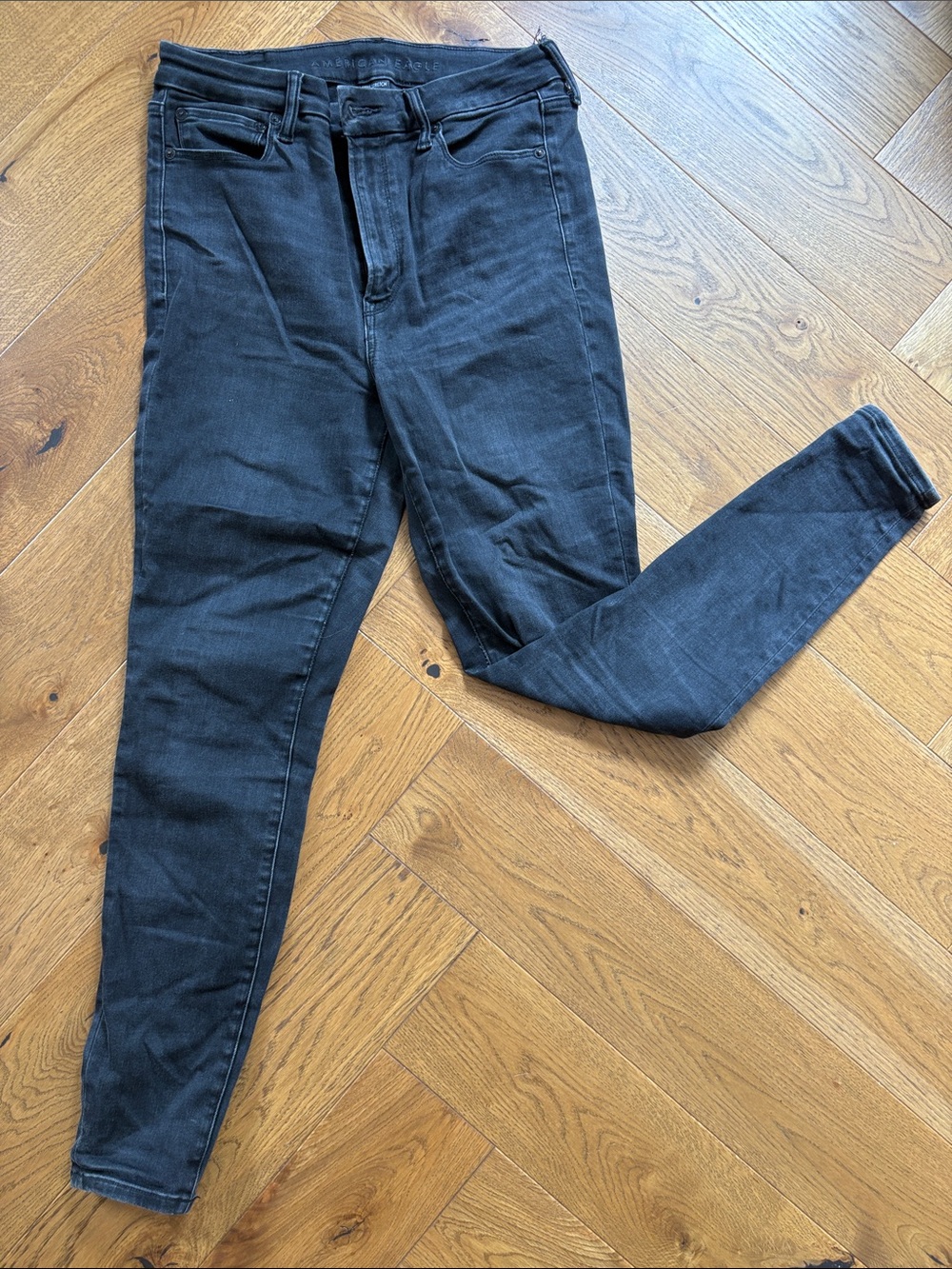 American Eagle Black Skinny Jeans